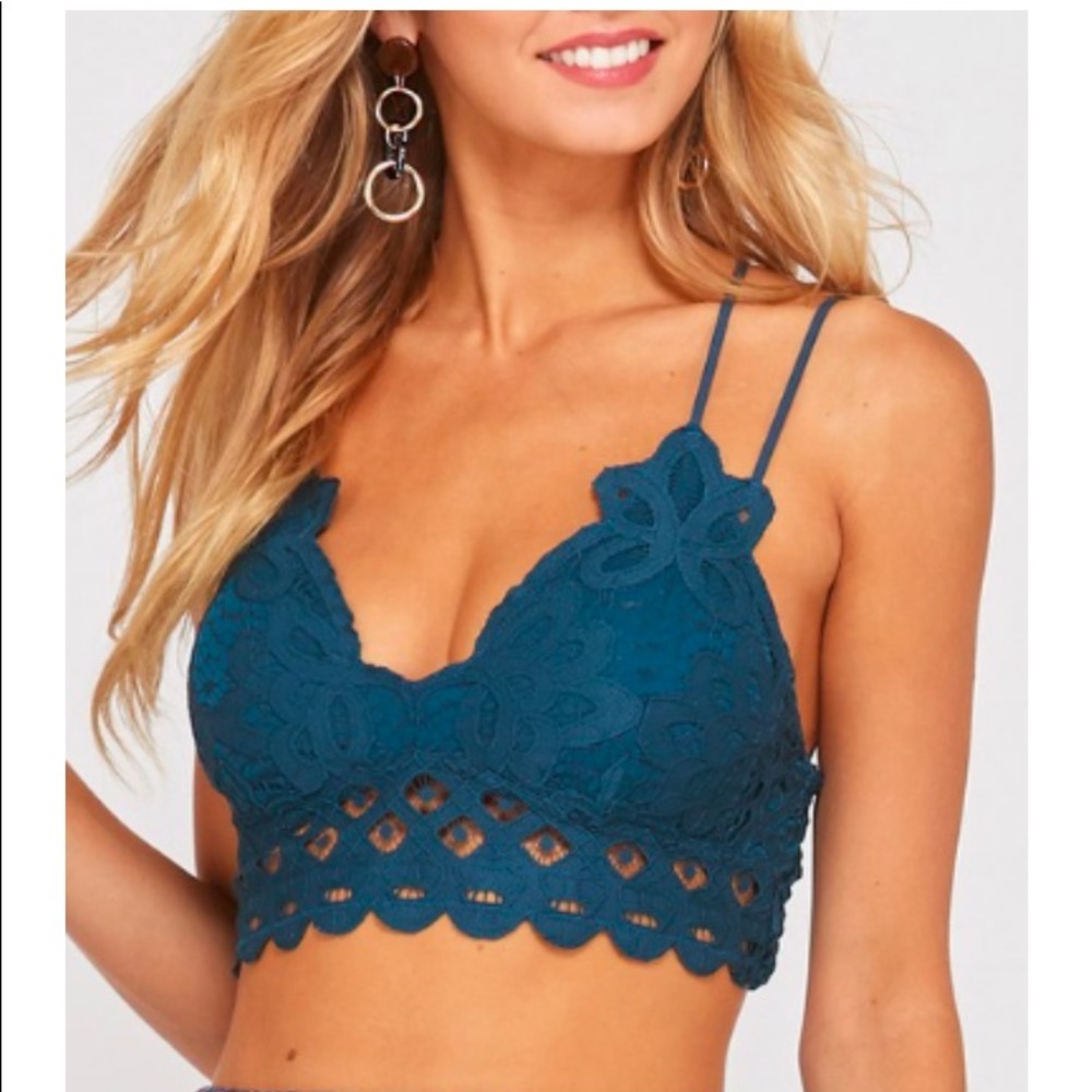 Adorable & Soft Lace Bralette